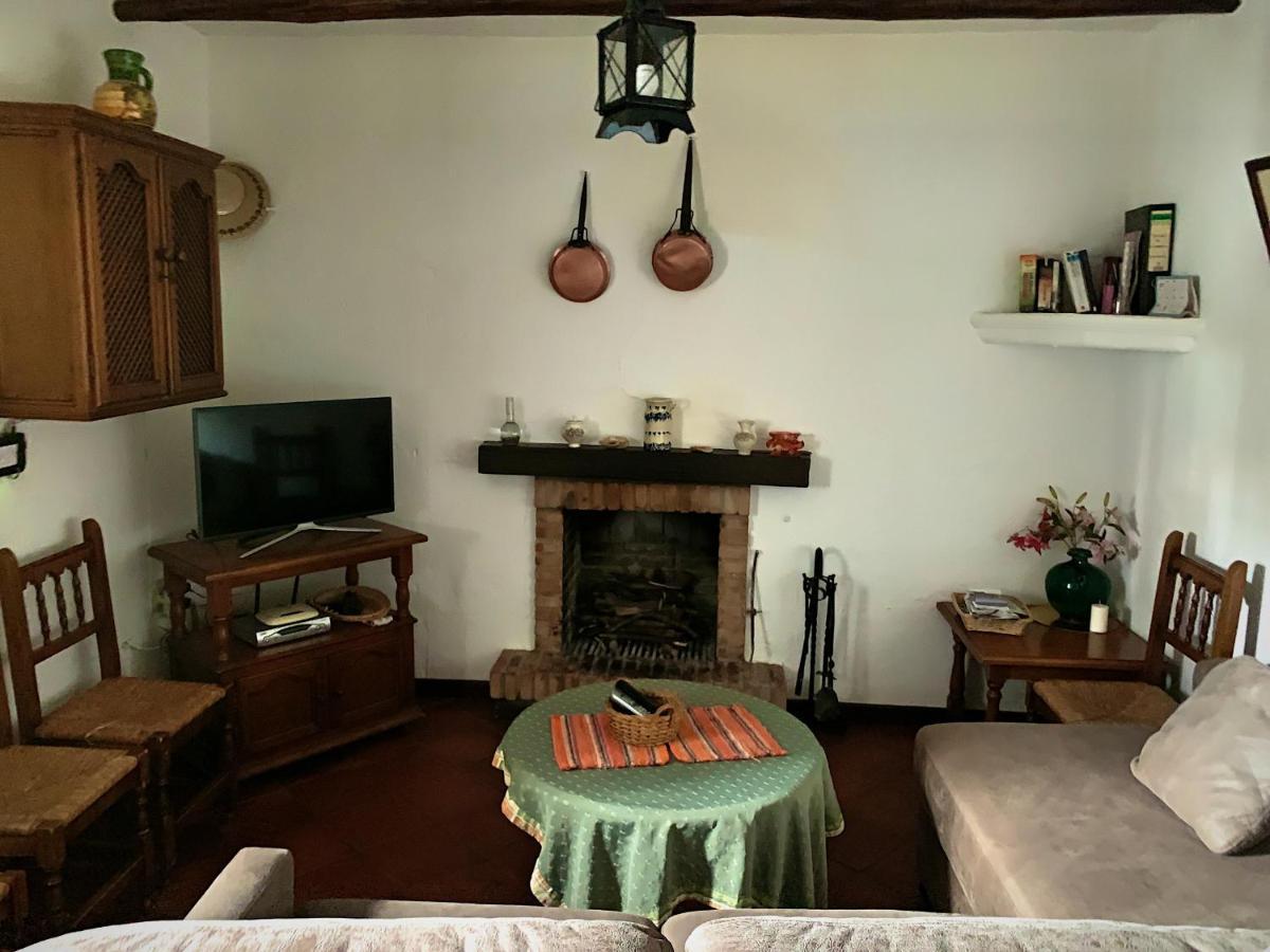 Vivelorural Casa Y Piscina En Zahara De La Sierra Villa Luaran gambar