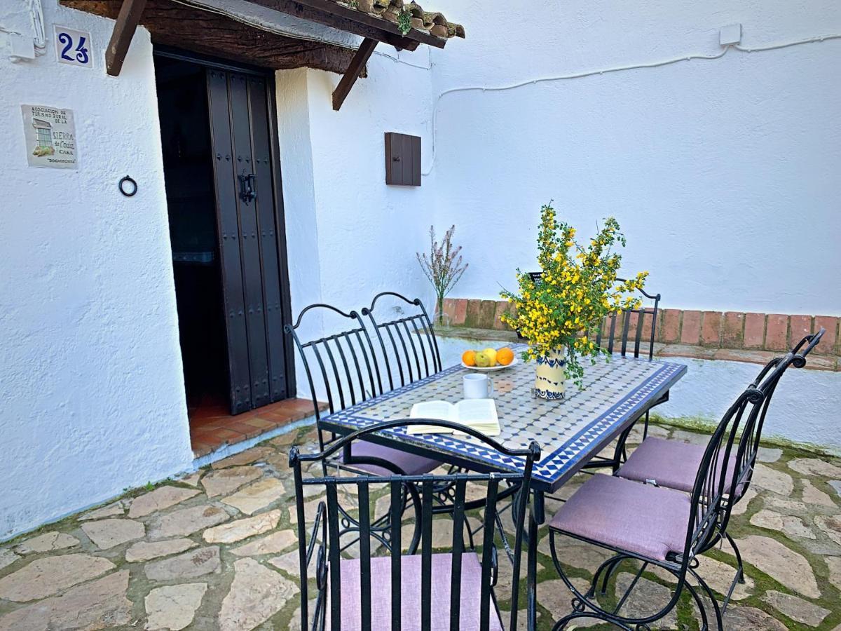 Vivelorural Casa Y Piscina En Zahara De La Sierra Villa Luaran gambar