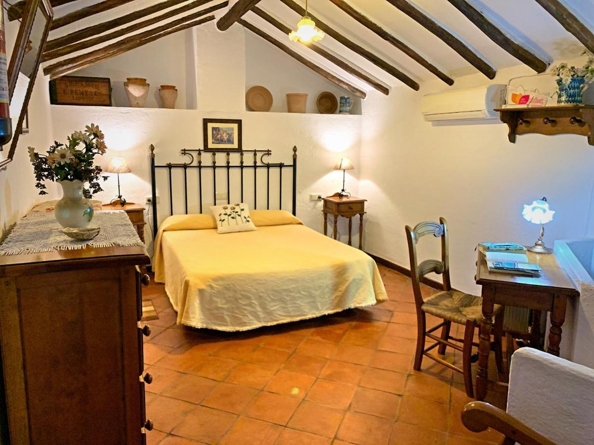 Vivelorural Casa Y Piscina En Zahara De La Sierra Villa Luaran gambar