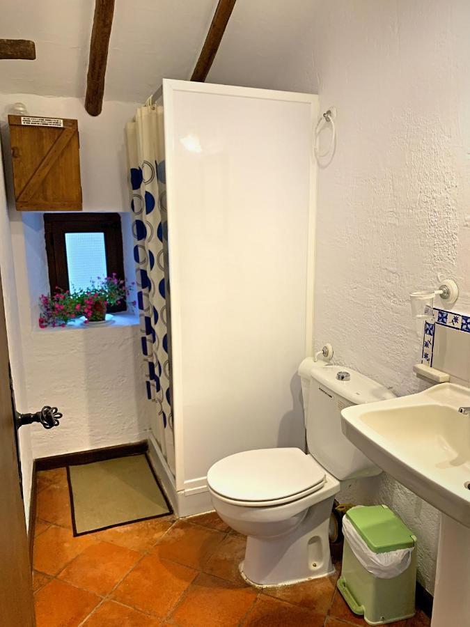 Vivelorural Casa Y Piscina En Zahara De La Sierra Villa Luaran gambar