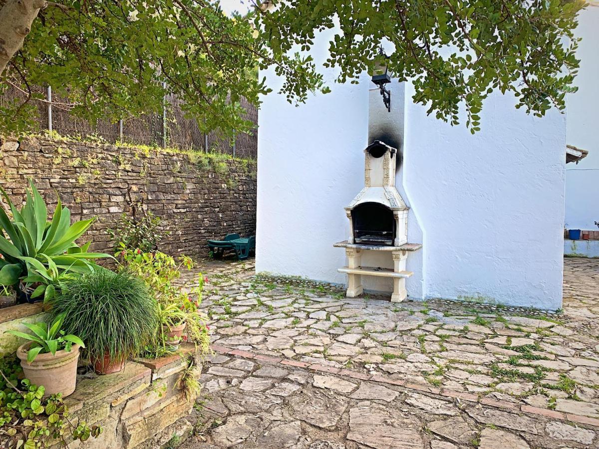 Vivelorural Casa Y Piscina En Zahara De La Sierra Villa Luaran gambar